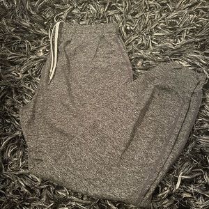 Vuori joggers
